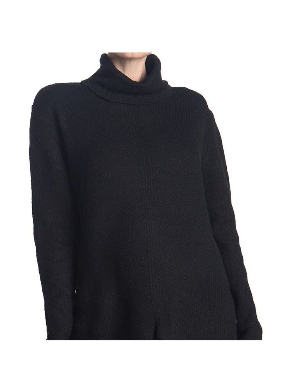 SWEET Romeo BNWOT Black Abstract Ribbed Turtleneck